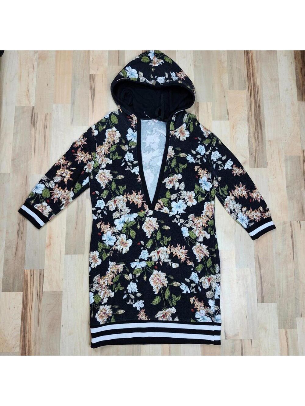 Juicy Couture | Vintage Deep V Dark Floral Hoodie Ladybugs | Medium